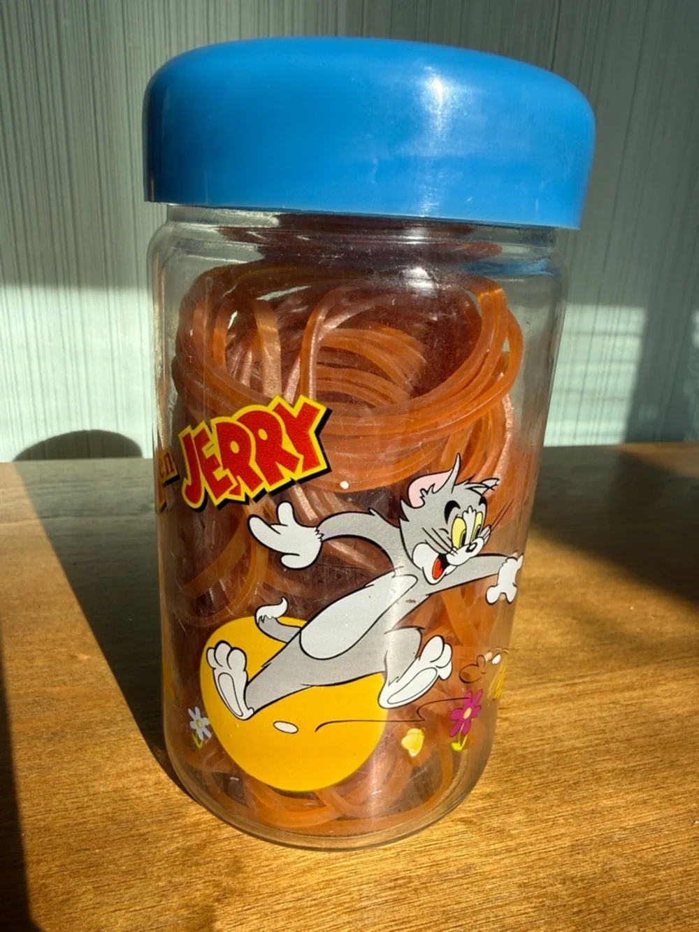 Quirky Retro Oddball Vintage Floral Cartoon Tom & Jerry Storage Jar w/ Blue Lid